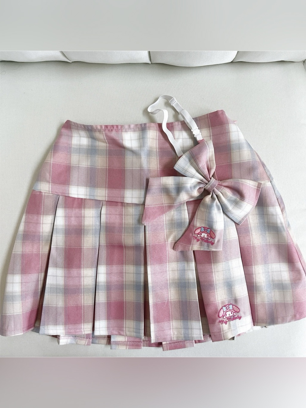 NWOT Sanrio My Melody Pink Plaid JK Skirt with Matching Bow Tie Don Quijote